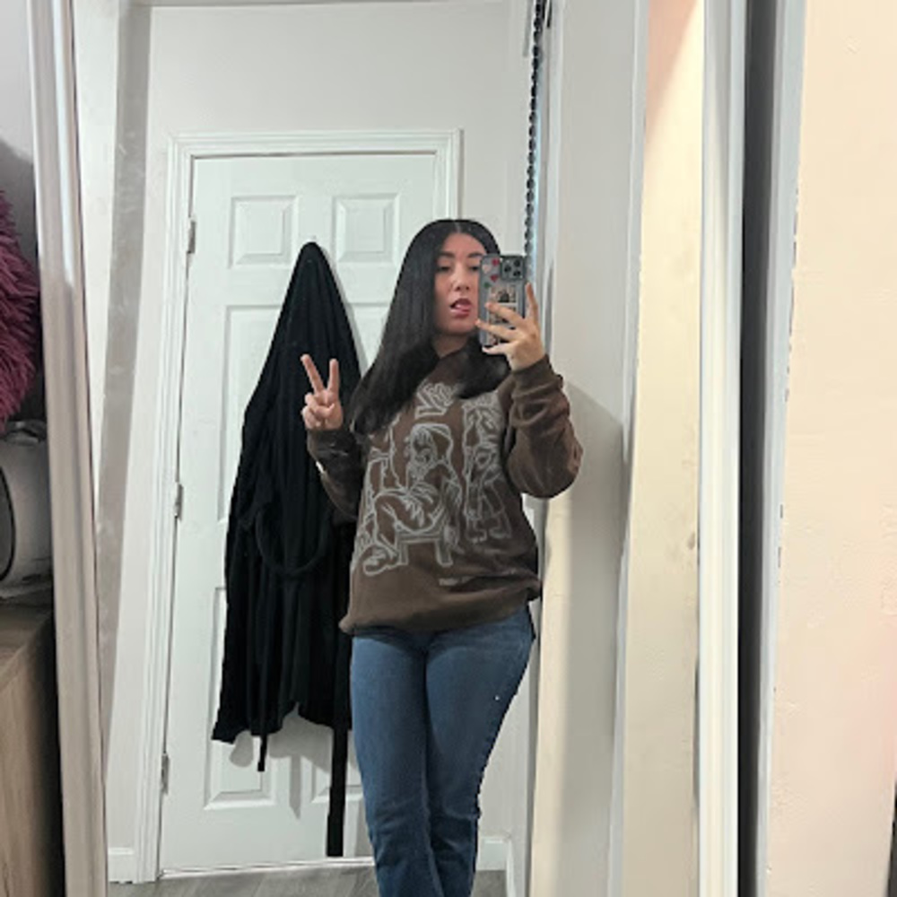 Meet your Posher, Marta